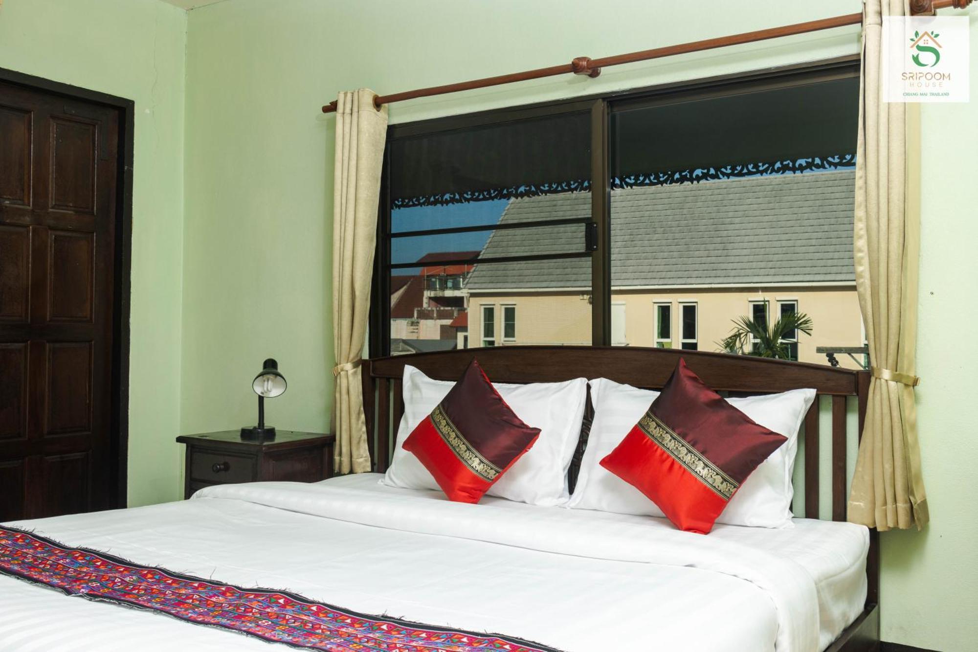 Sripoom House 1 Otel Chiang Mai Dış mekan fotoğraf